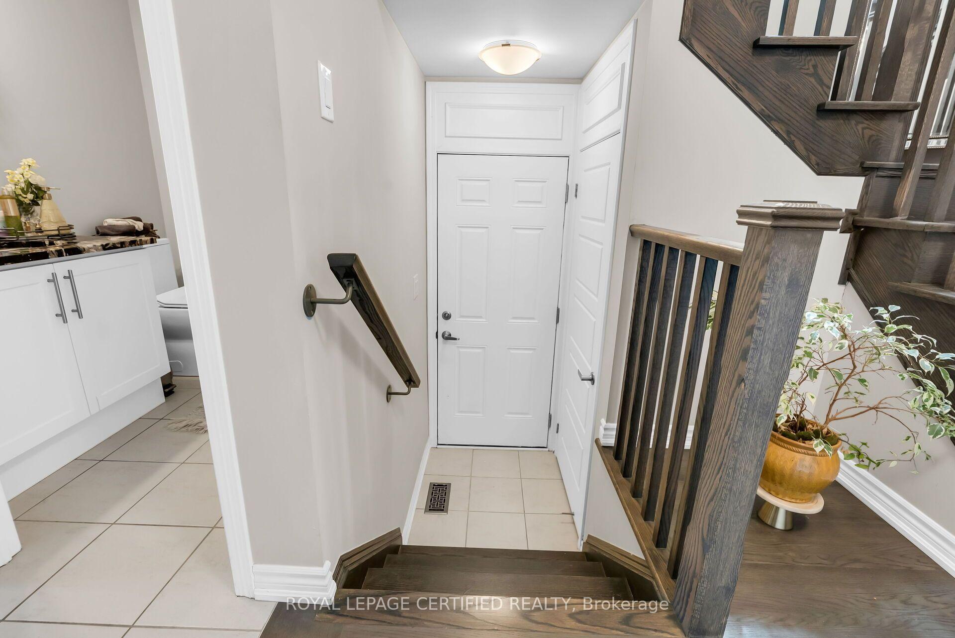Photo 43 of 139 Yates Drive, Milton, Cobban — HOMEH