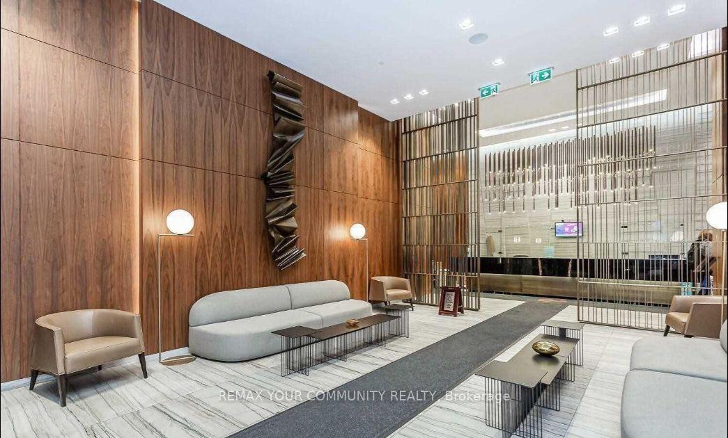 Photo 2 of Unit 4504, 8 Eglinton Avenue E, Toronto, Mount Pleasant West — HOMEH