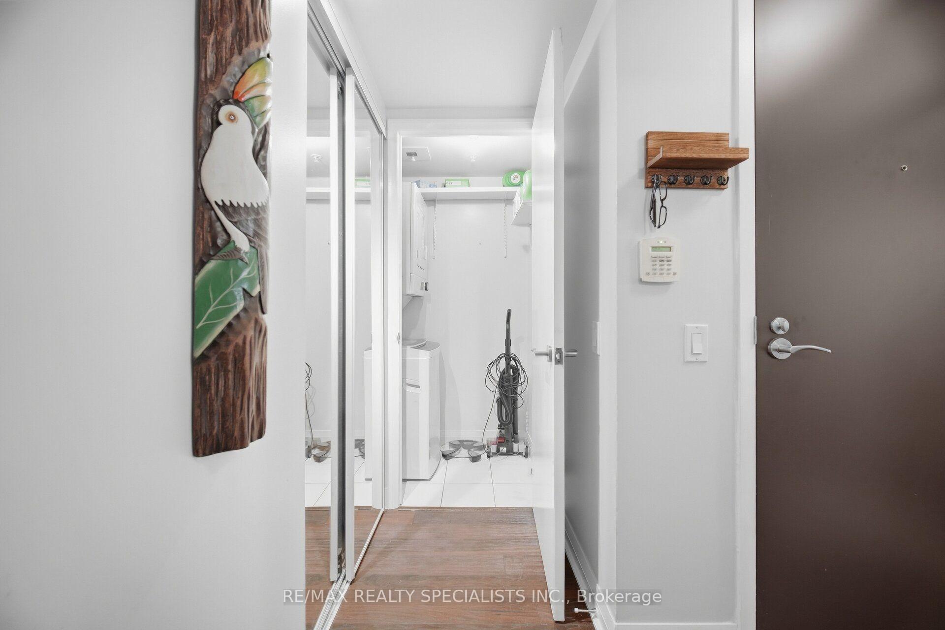 Photo 48 of Unit 901, 5 Valhalla Inn Road, Etobicoke, Islington-City Centre West — HOMEH