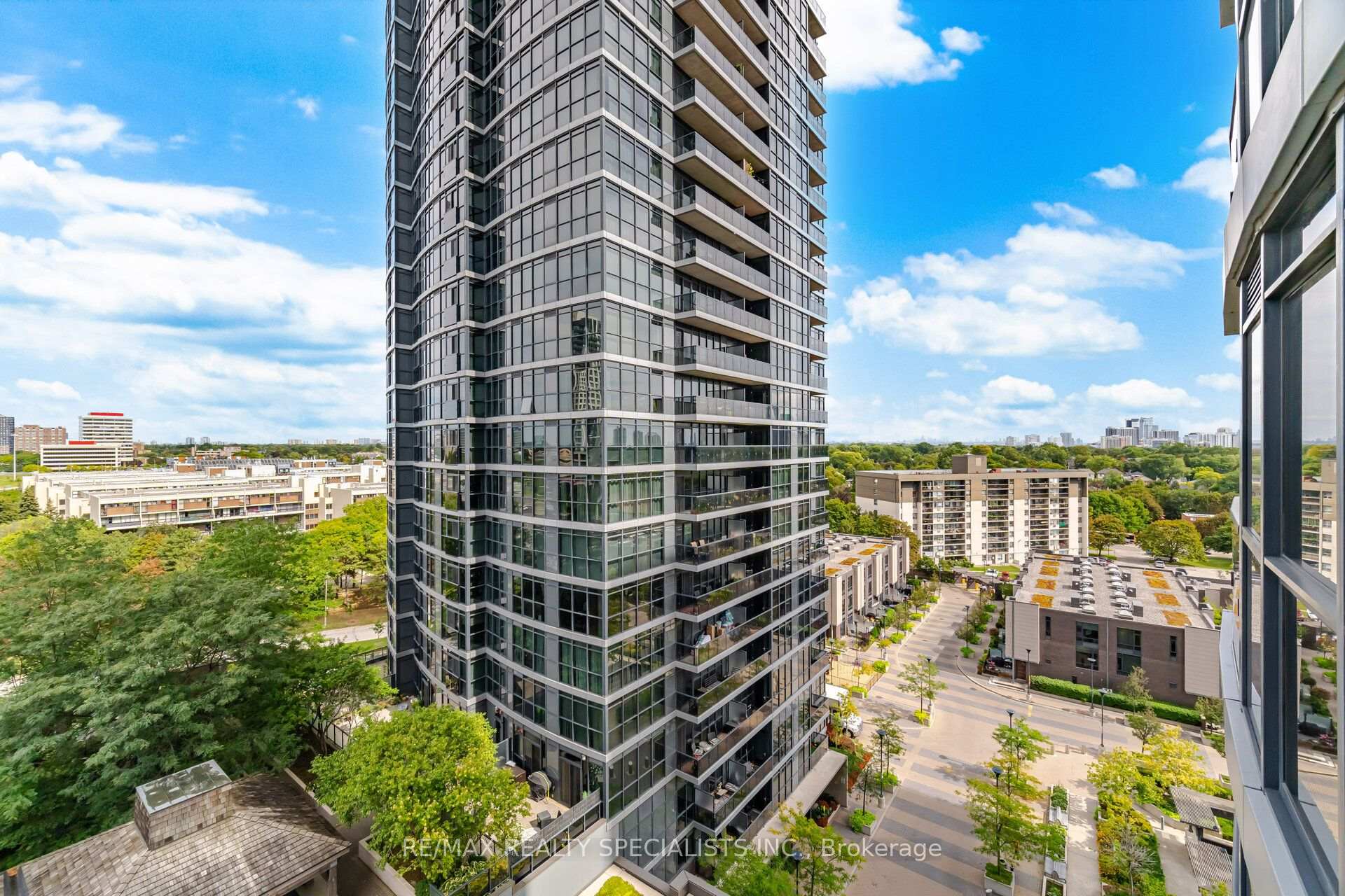 Photo 53 of Unit 901, 5 Valhalla Inn Road, Etobicoke, Islington-City Centre West — HOMEH