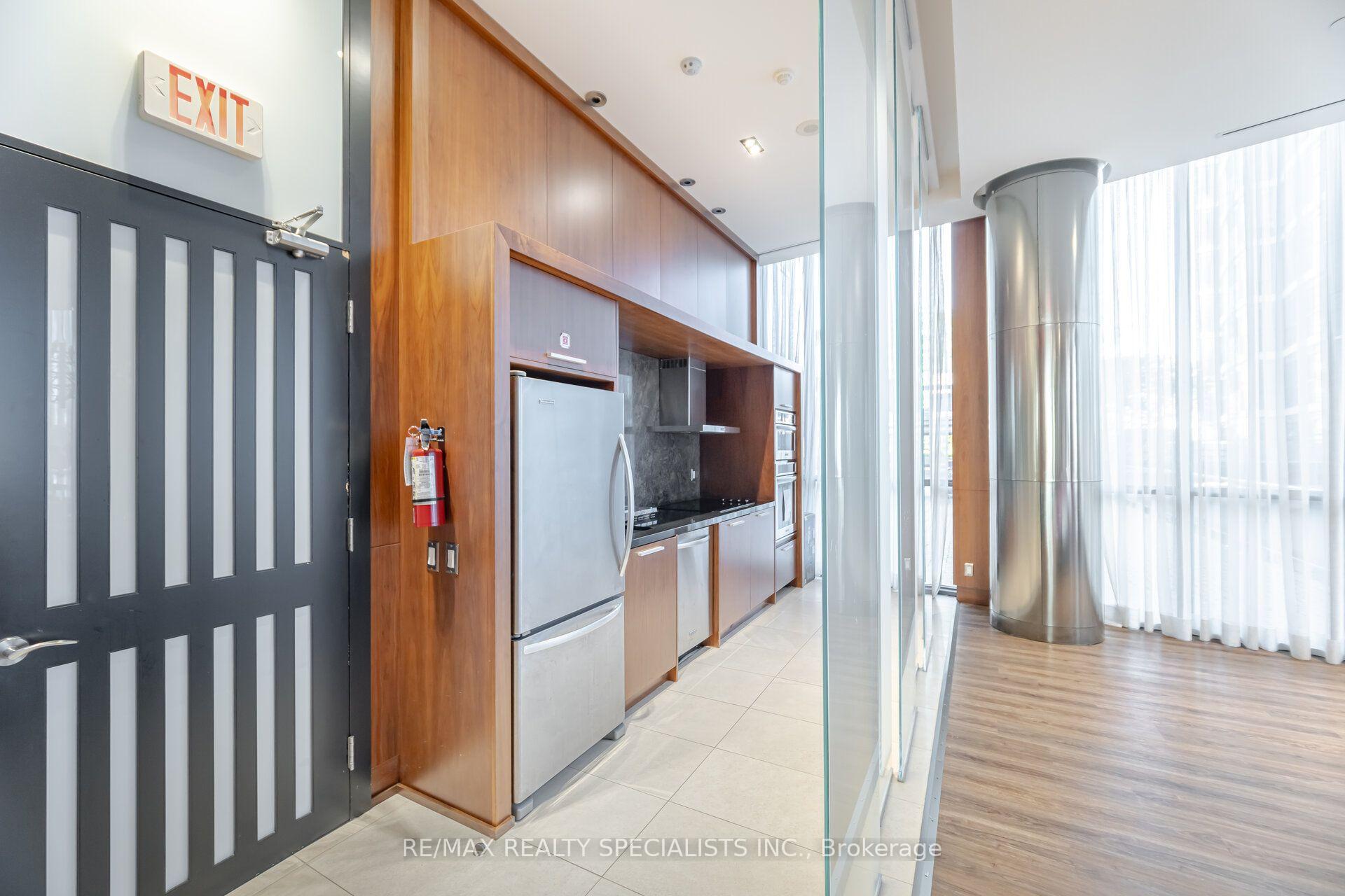 Photo 57 of Unit 901, 5 Valhalla Inn Road, Etobicoke, Islington-City Centre West — HOMEH