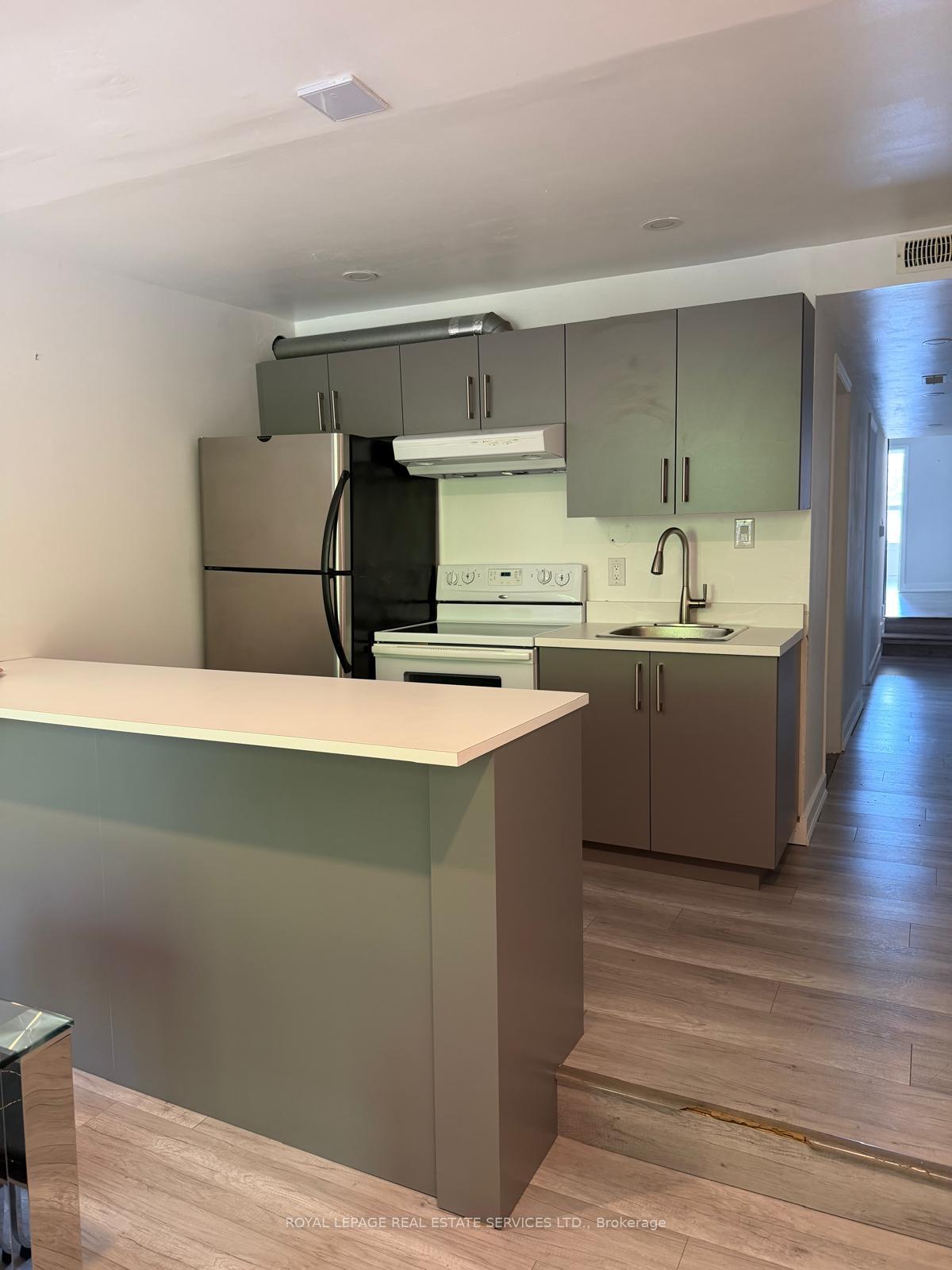 Photo 4 of Unit Upper, 1226 King Street W, Toronto, South Parkdale — HOMEH