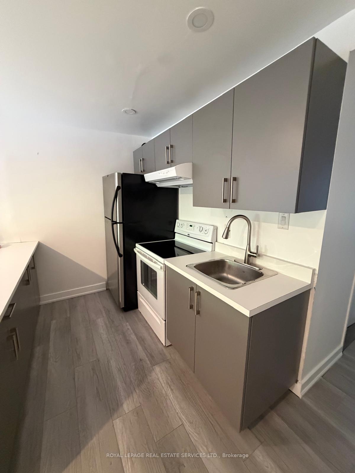 Photo 5 of Unit Upper, 1226 King Street W, Toronto, South Parkdale — HOMEH