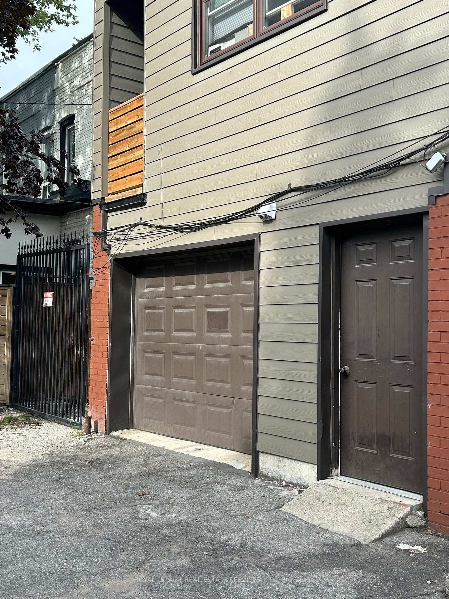 Photo 23 of Unit Upper, 1226 King Street W, Toronto, South Parkdale — HOMEH