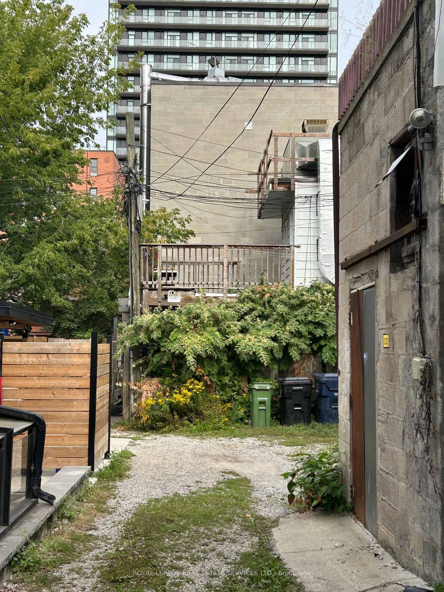 Photo 19 of Unit Upper, 1226 King Street W, Toronto, South Parkdale — HOMEH