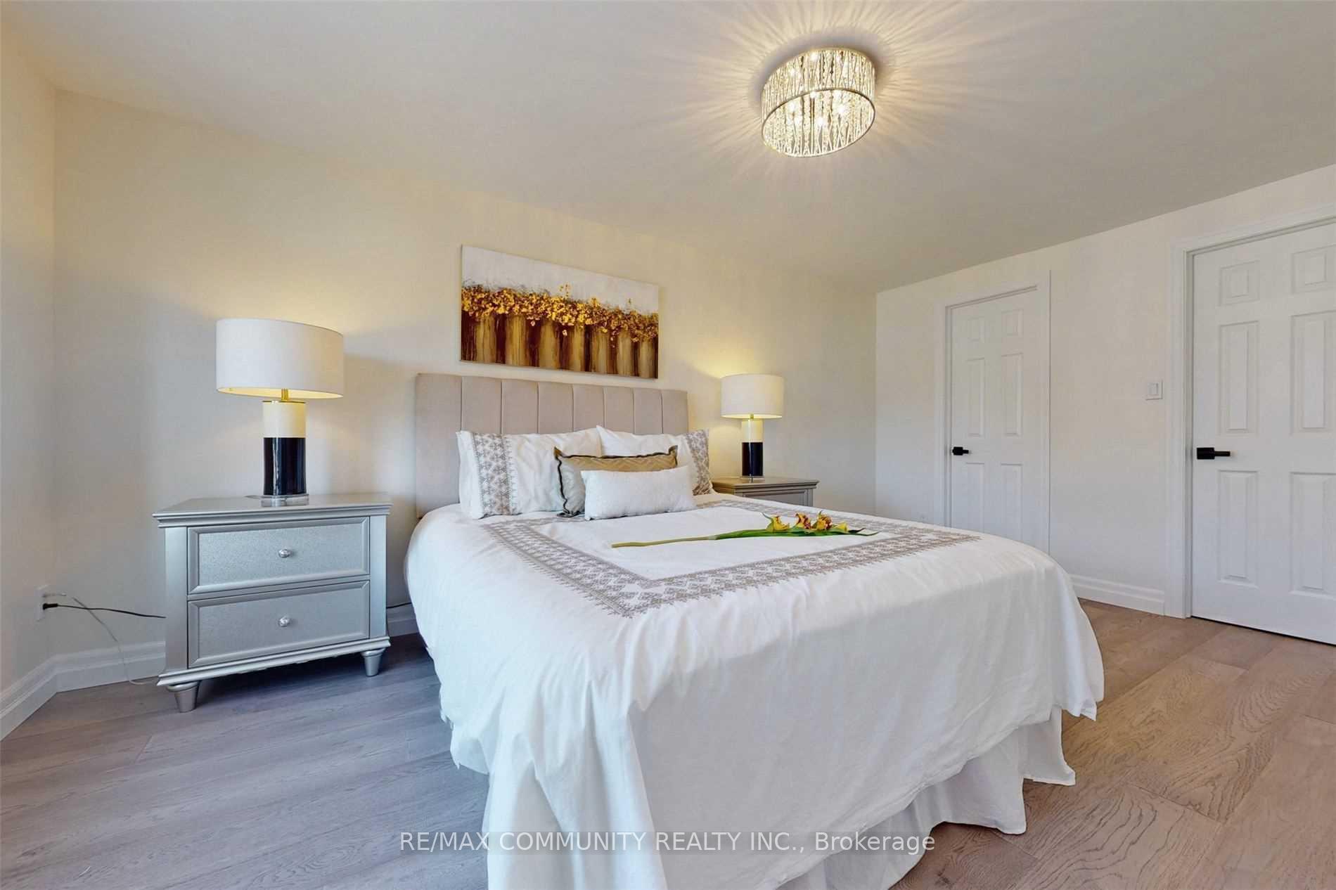 Photo 14 of 1216 Charlotte Circle, Pickering, Liverpool — HOMEH