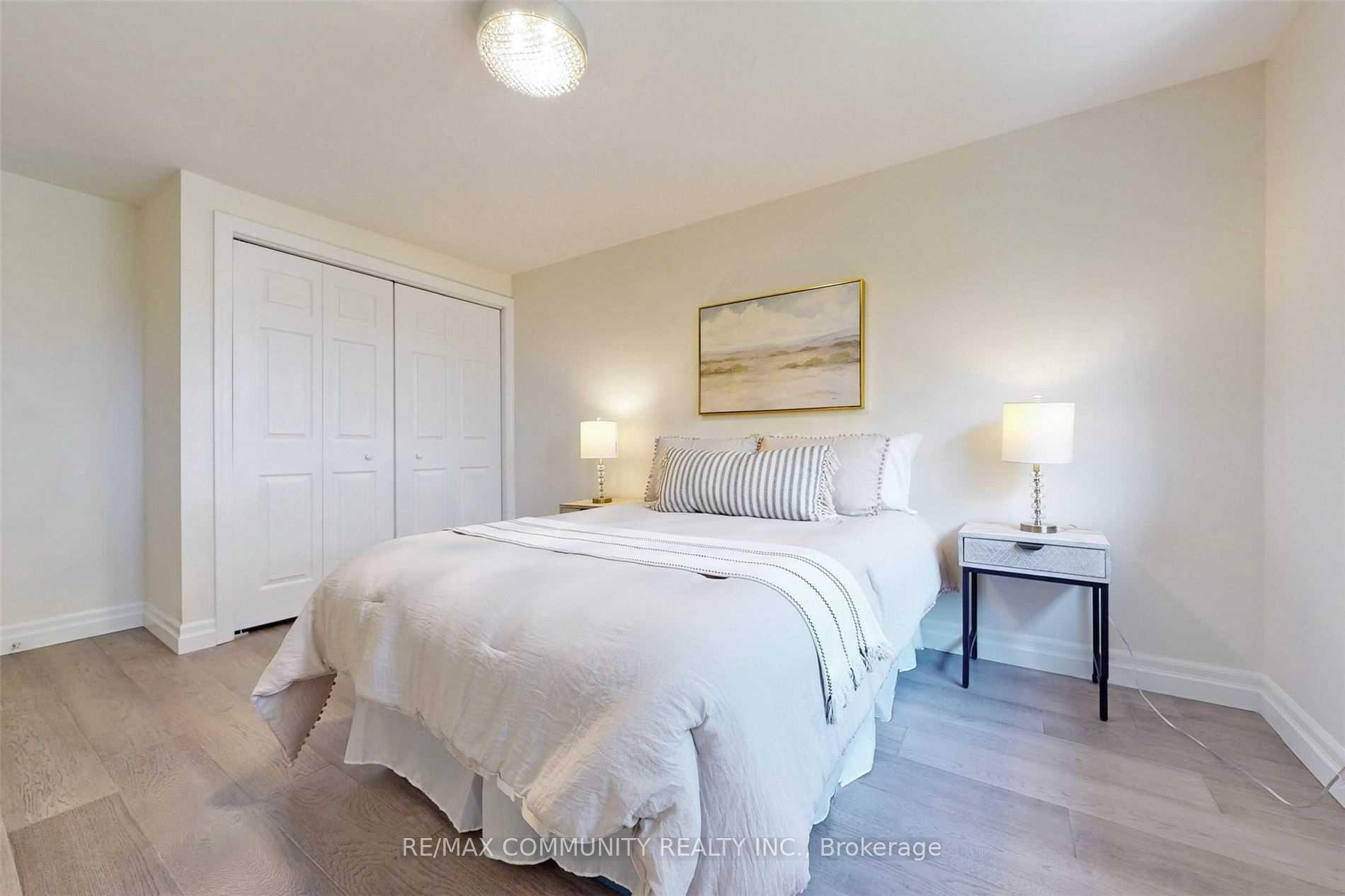 Photo 15 of 1216 Charlotte Circle, Pickering, Liverpool — HOMEH