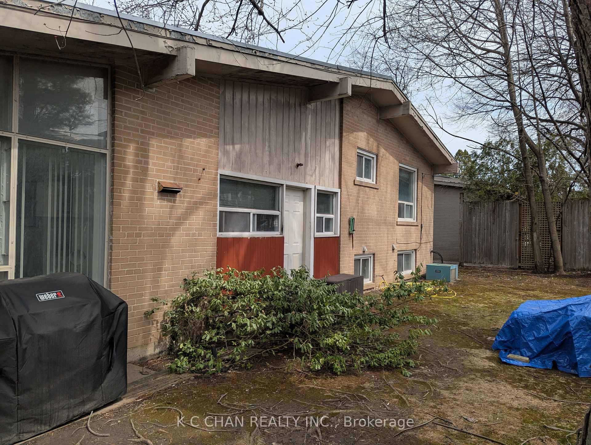 Photo 7 of 37 Grangemill Crescent, North York, Banbury-Don Mills — HOMEH