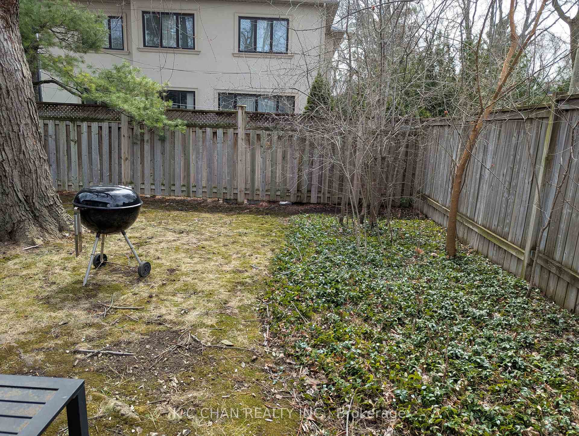 Photo 9 of 37 Grangemill Crescent, North York, Banbury-Don Mills — HOMEH