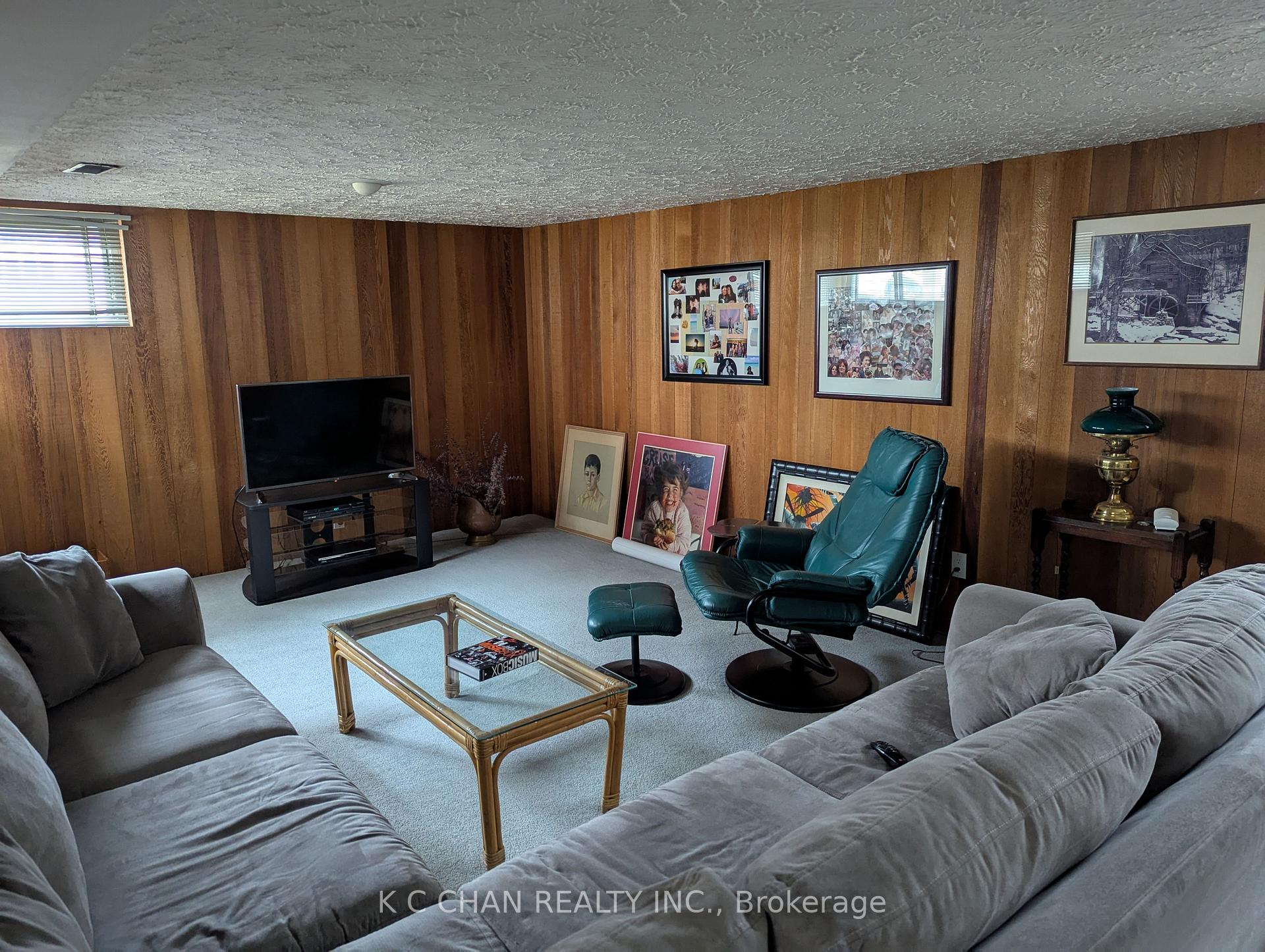 Photo 16 of 37 Grangemill Crescent, North York, Banbury-Don Mills — HOMEH