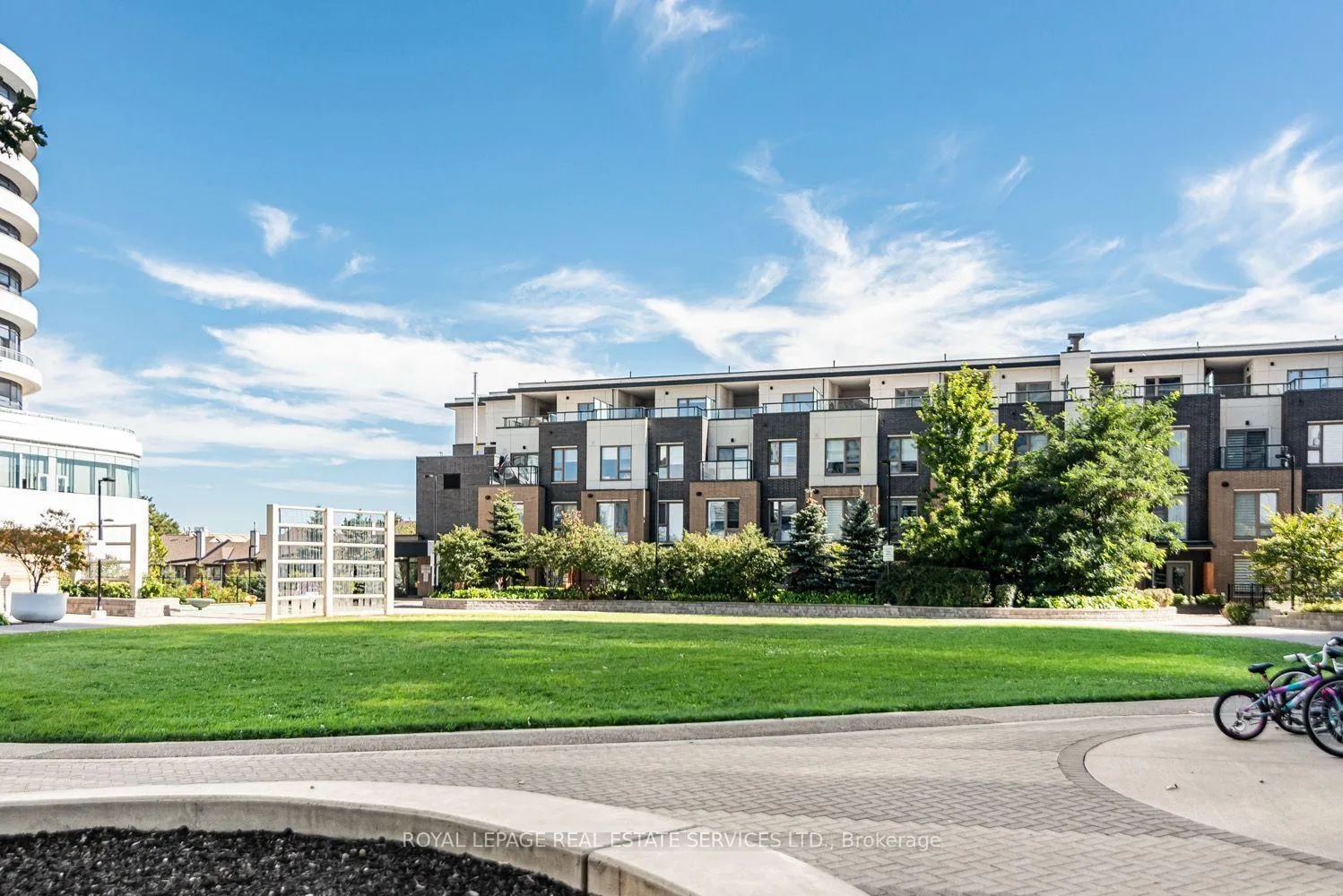 Photo of Unit 17, 2530 Eglinton Avenue W