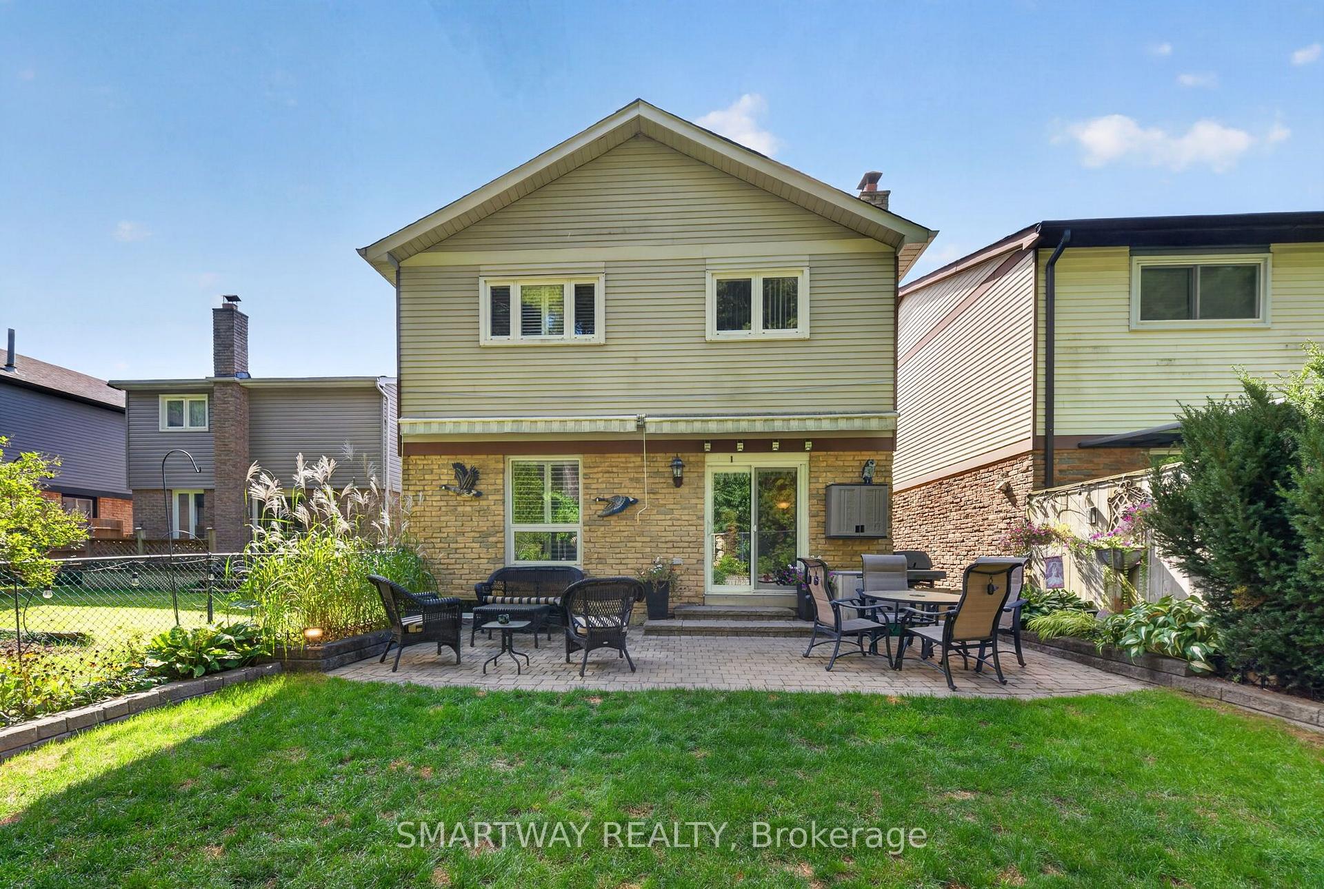 Photo 40 of 102 Rawling Crescent, Brampton, Heart Lake East — HOMEH