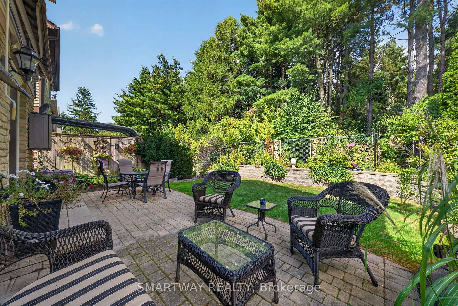 Photo 41 of 102 Rawling Crescent, Brampton, Heart Lake East — HOMEH