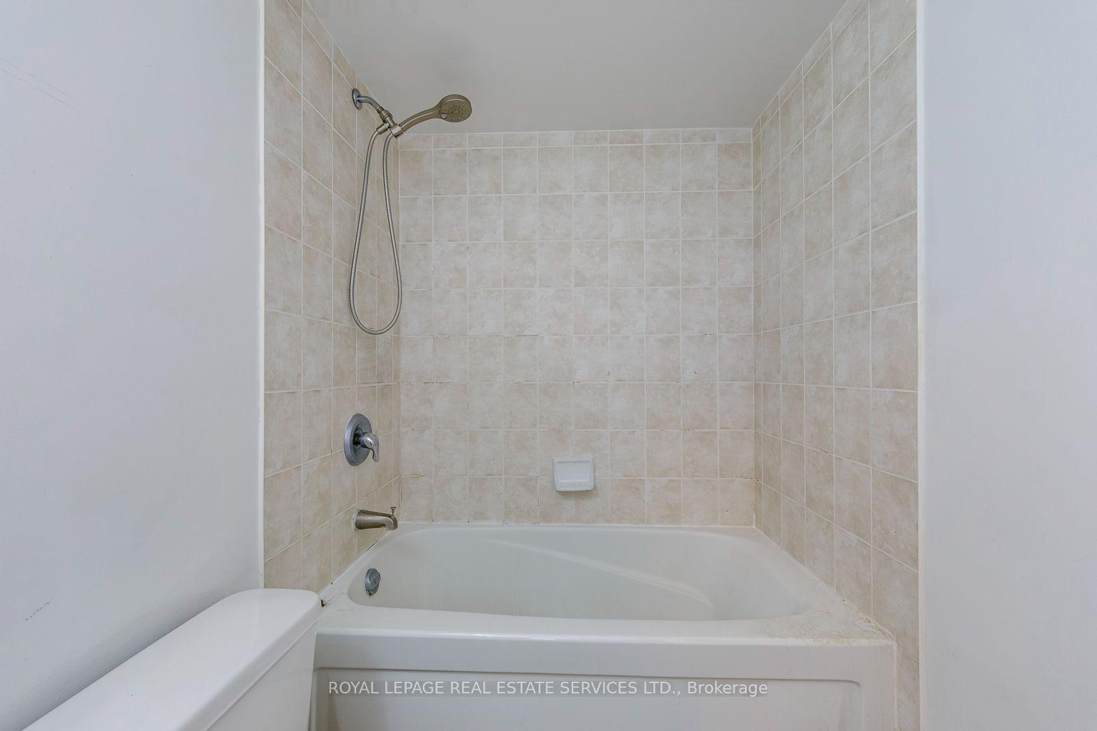Photo 26 of Unit 2012, 30 Grand Trunk Crescent, Toronto, Waterfront Communities — HOMEH