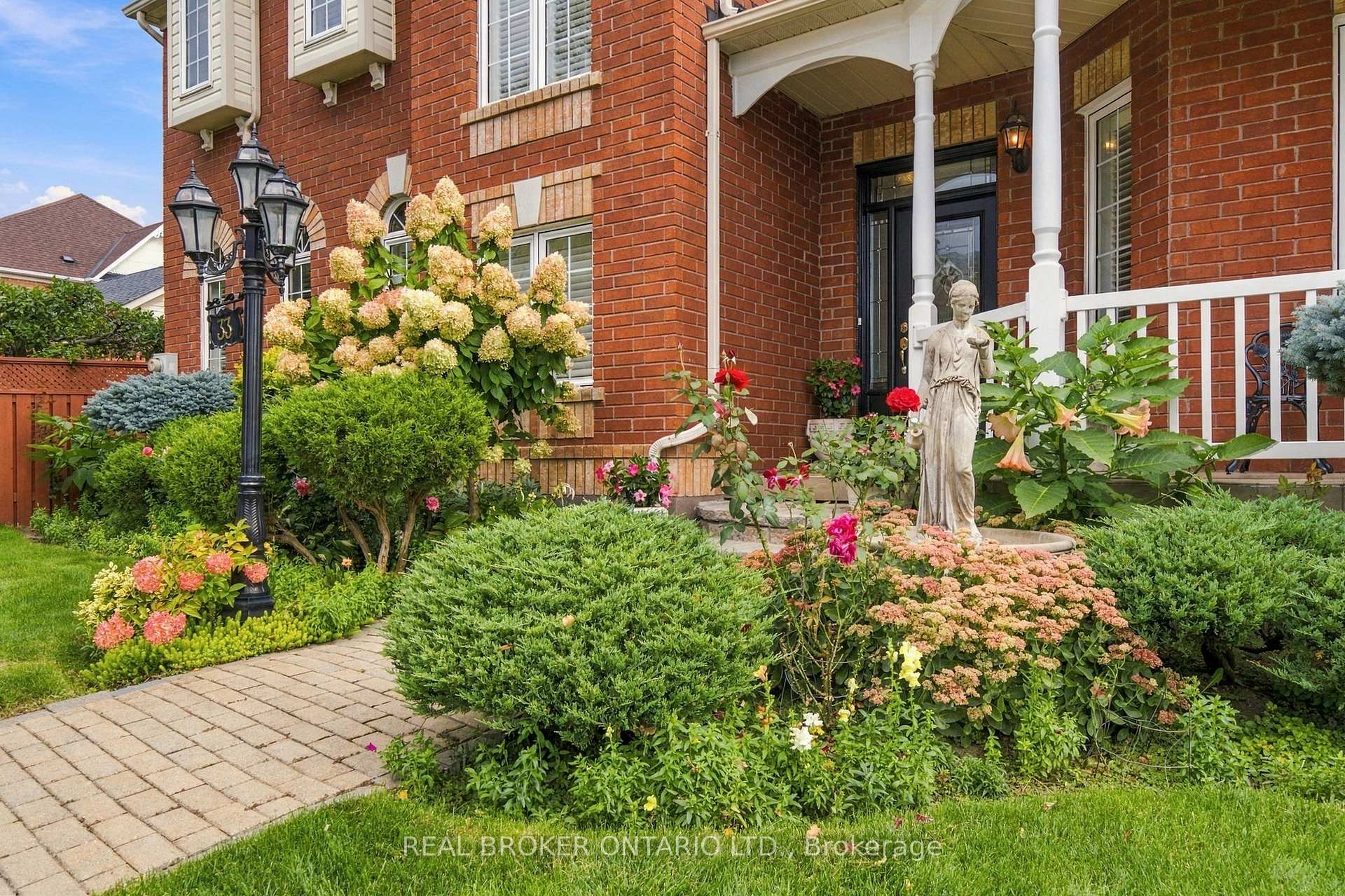 Photo 4 of 33 Pascoe Drive, Markham, Cornell — HOMEH