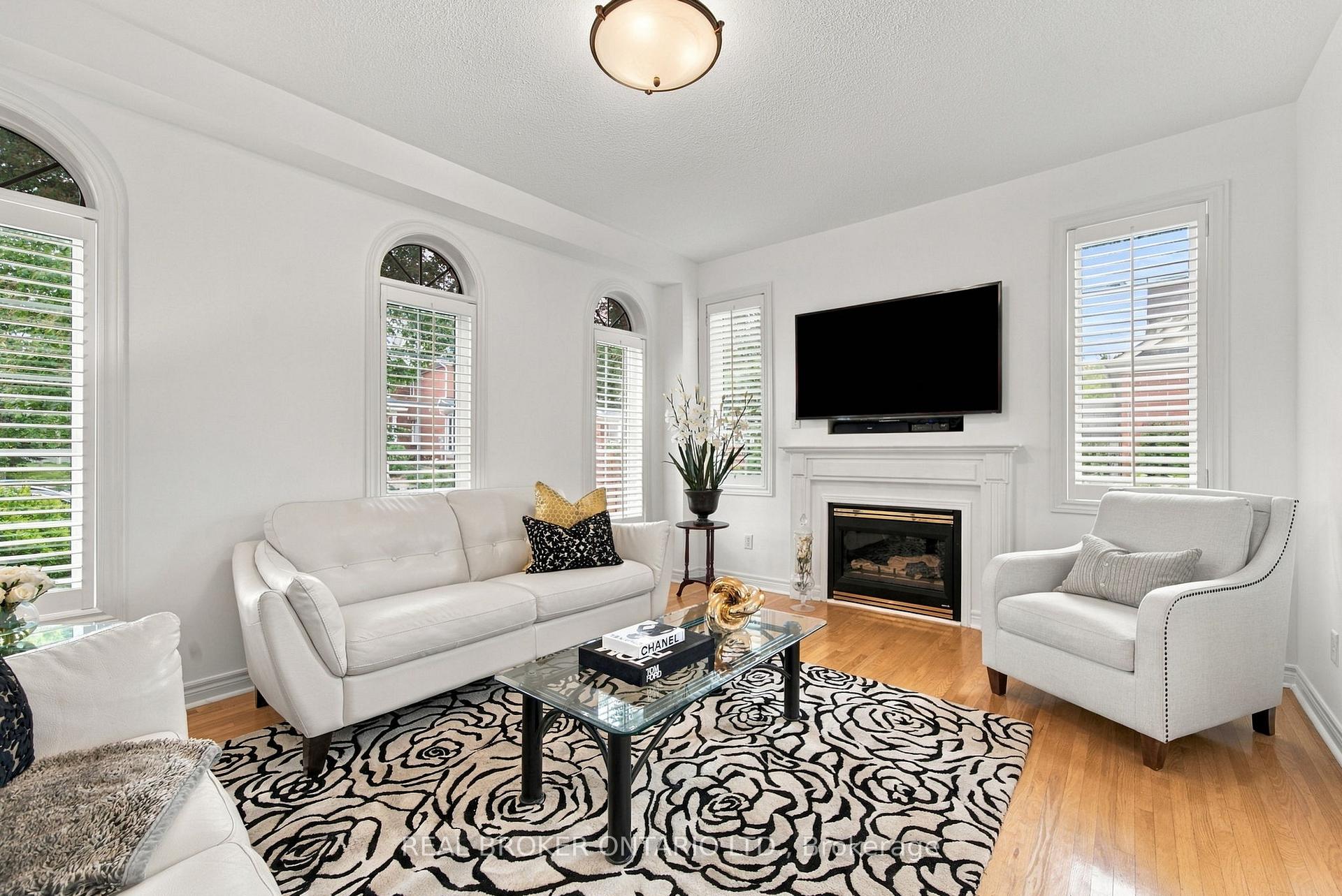 Photo 14 of 33 Pascoe Drive, Markham, Cornell — HOMEH