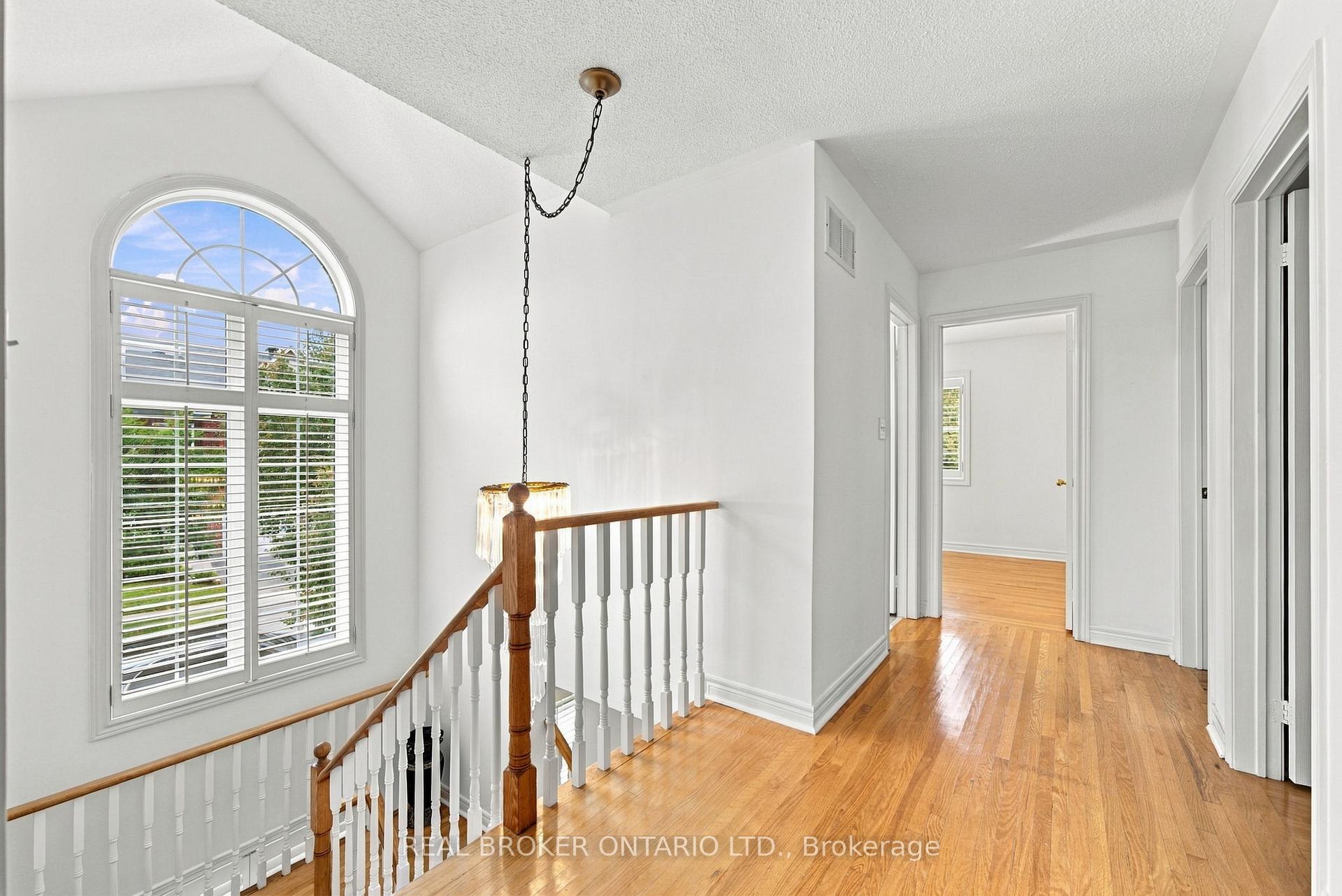 Photo 21 of 33 Pascoe Drive, Markham, Cornell — HOMEH