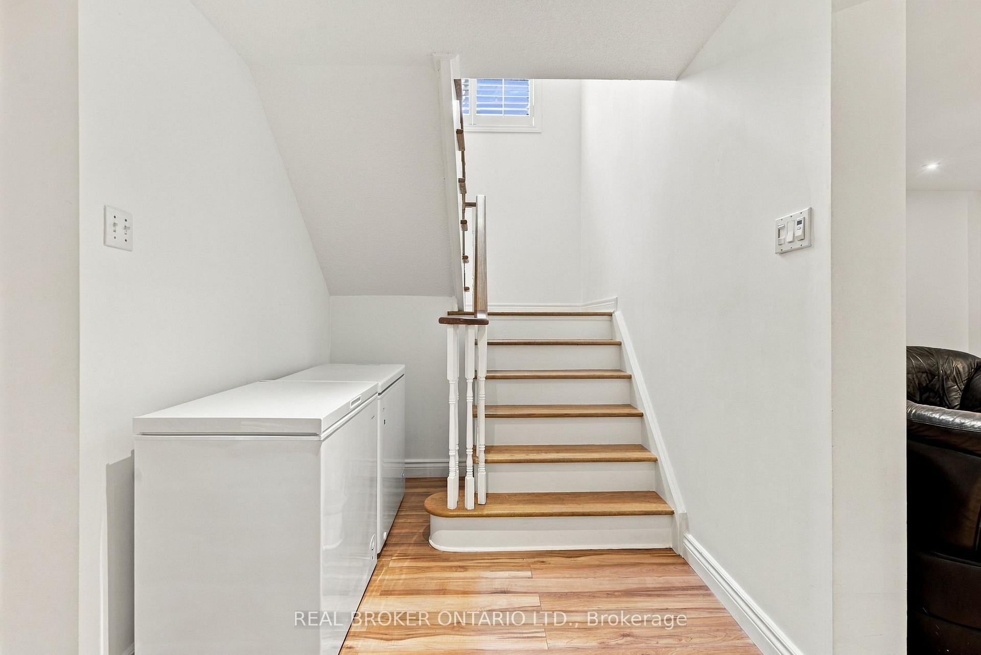 Photo 28 of 33 Pascoe Drive, Markham, Cornell — HOMEH