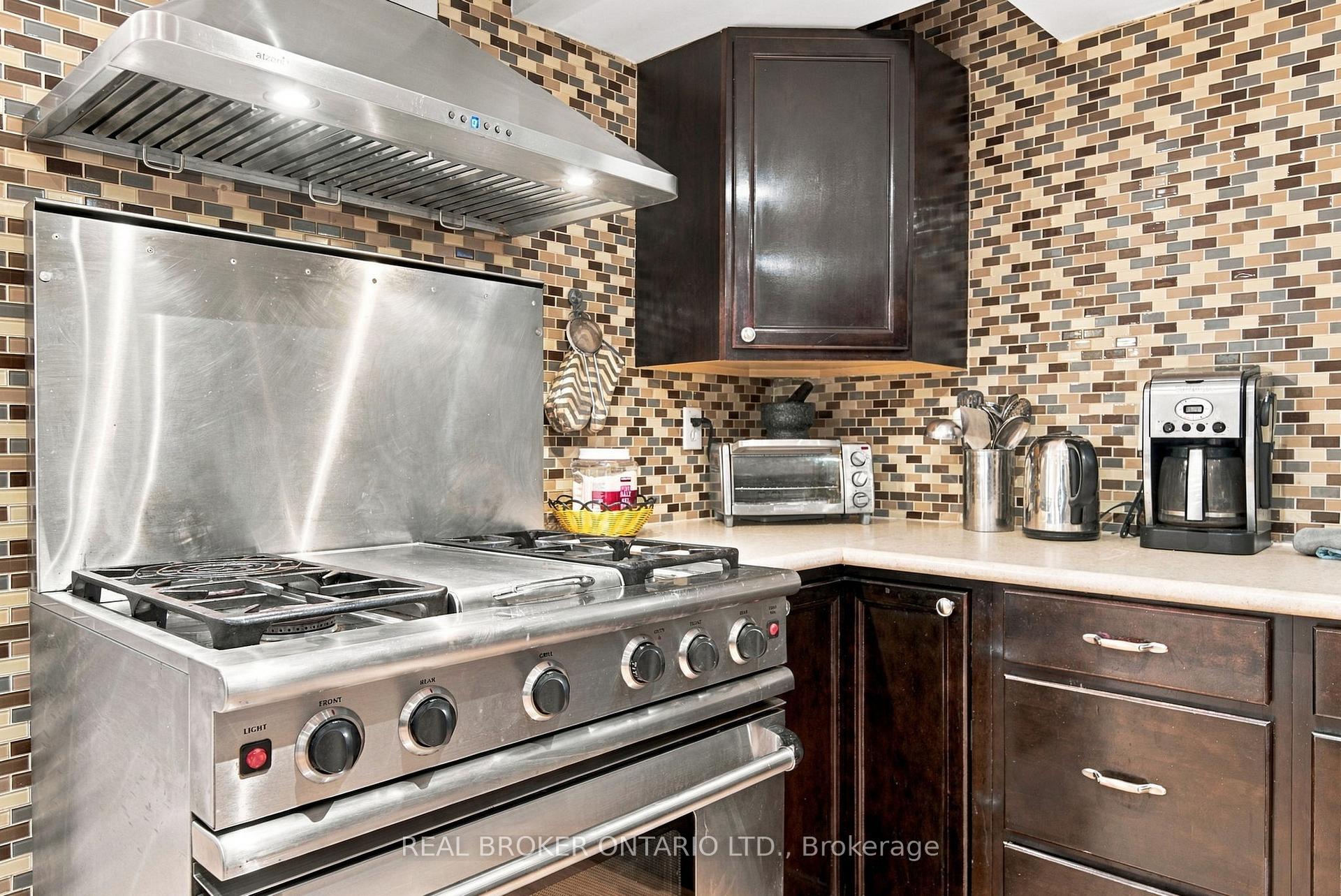 Photo 30 of 33 Pascoe Drive, Markham, Cornell — HOMEH