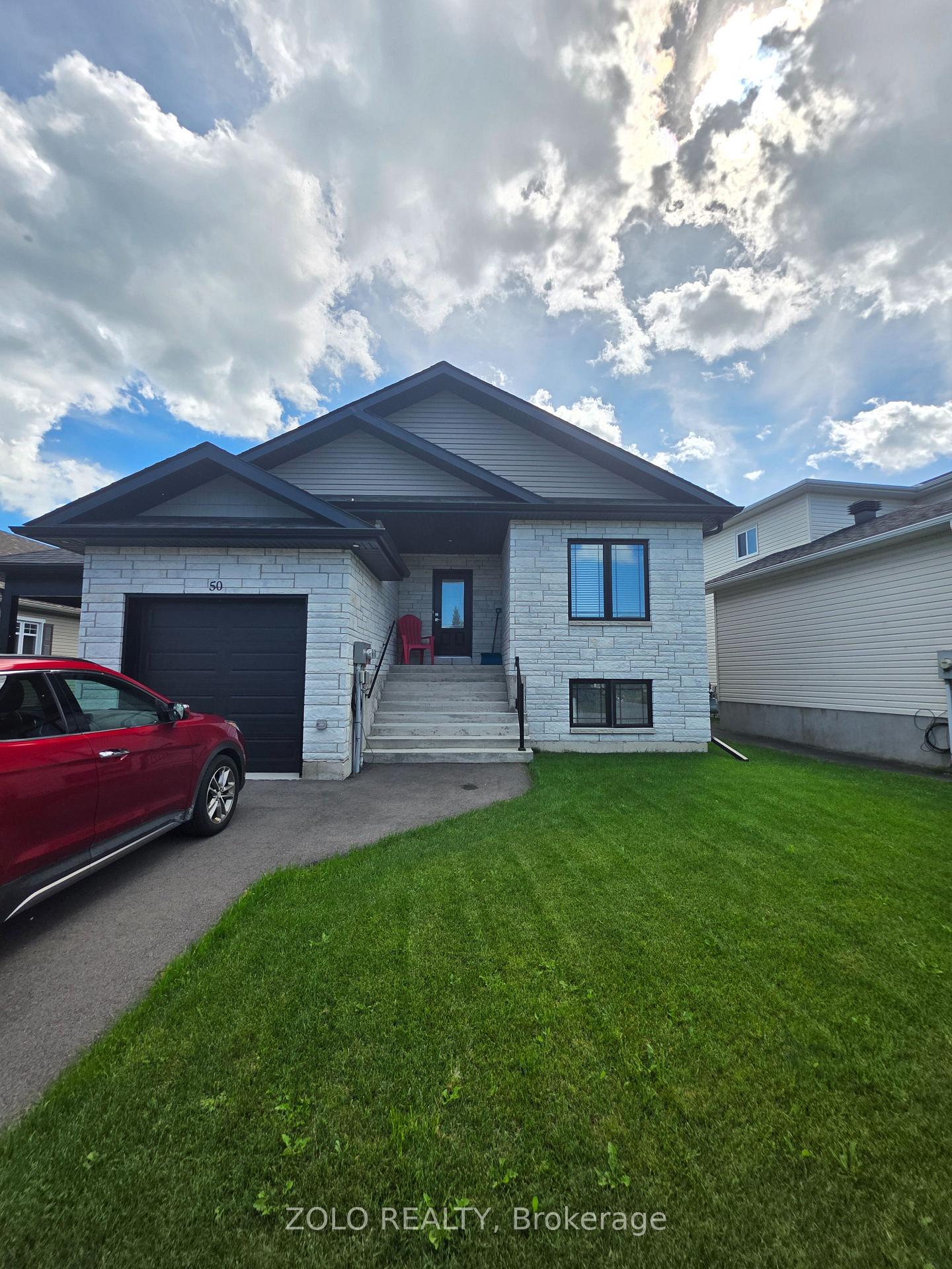 Photo 2 of 50 Abagail Crescent, South Stormont, Long Sault — HOMEH