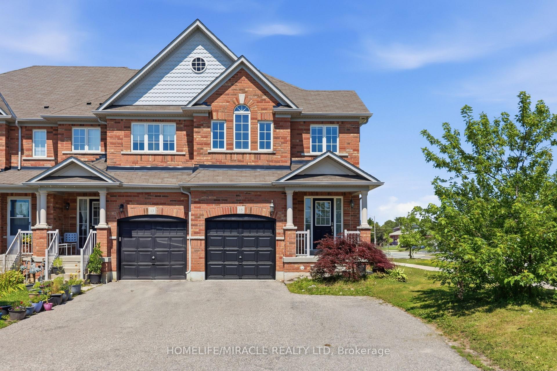 Photo 1 of 15 Mcphail Place, Hamilton, Waterdown — HOMEH