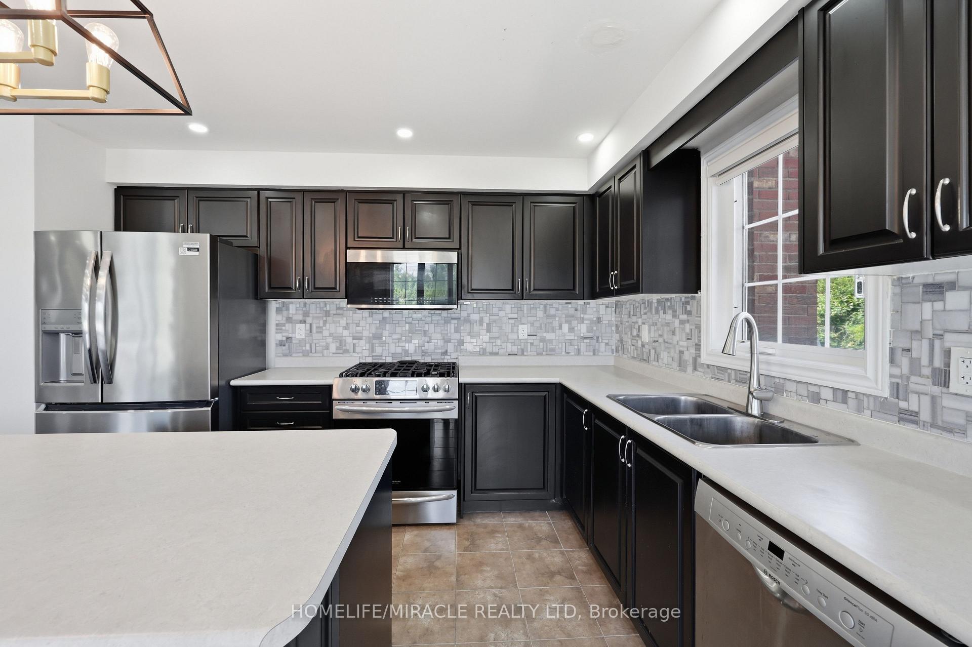Photo 19 of 15 Mcphail Place, Hamilton, Waterdown — HOMEH