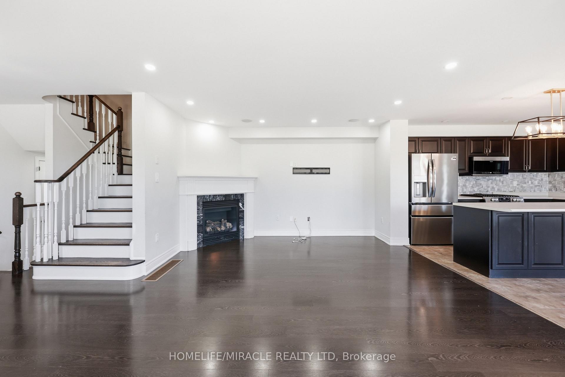 Photo 22 of 15 Mcphail Place, Hamilton, Waterdown — HOMEH