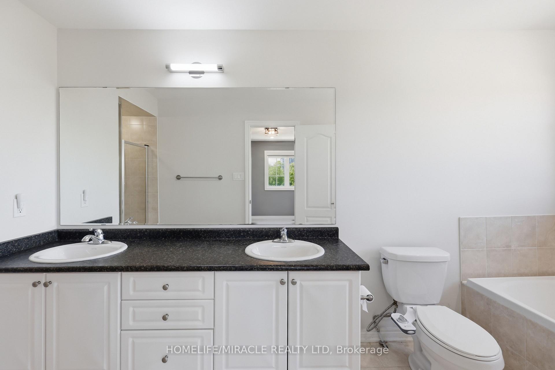 Photo 34 of 15 Mcphail Place, Hamilton, Waterdown — HOMEH