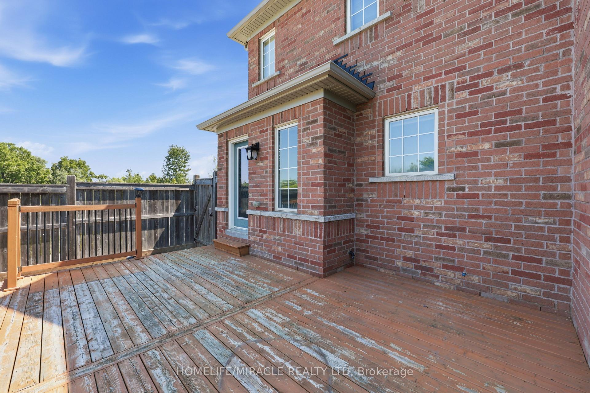 Photo 45 of 15 Mcphail Place, Hamilton, Waterdown — HOMEH