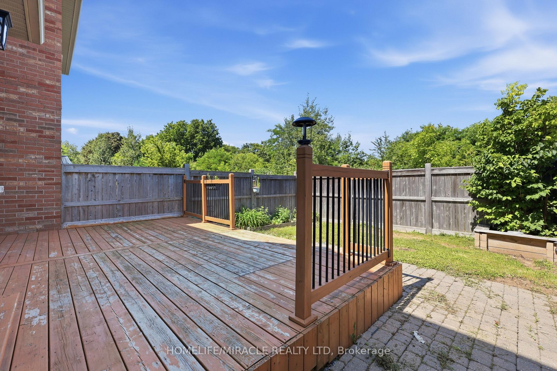 Photo 47 of 15 Mcphail Place, Hamilton, Waterdown — HOMEH