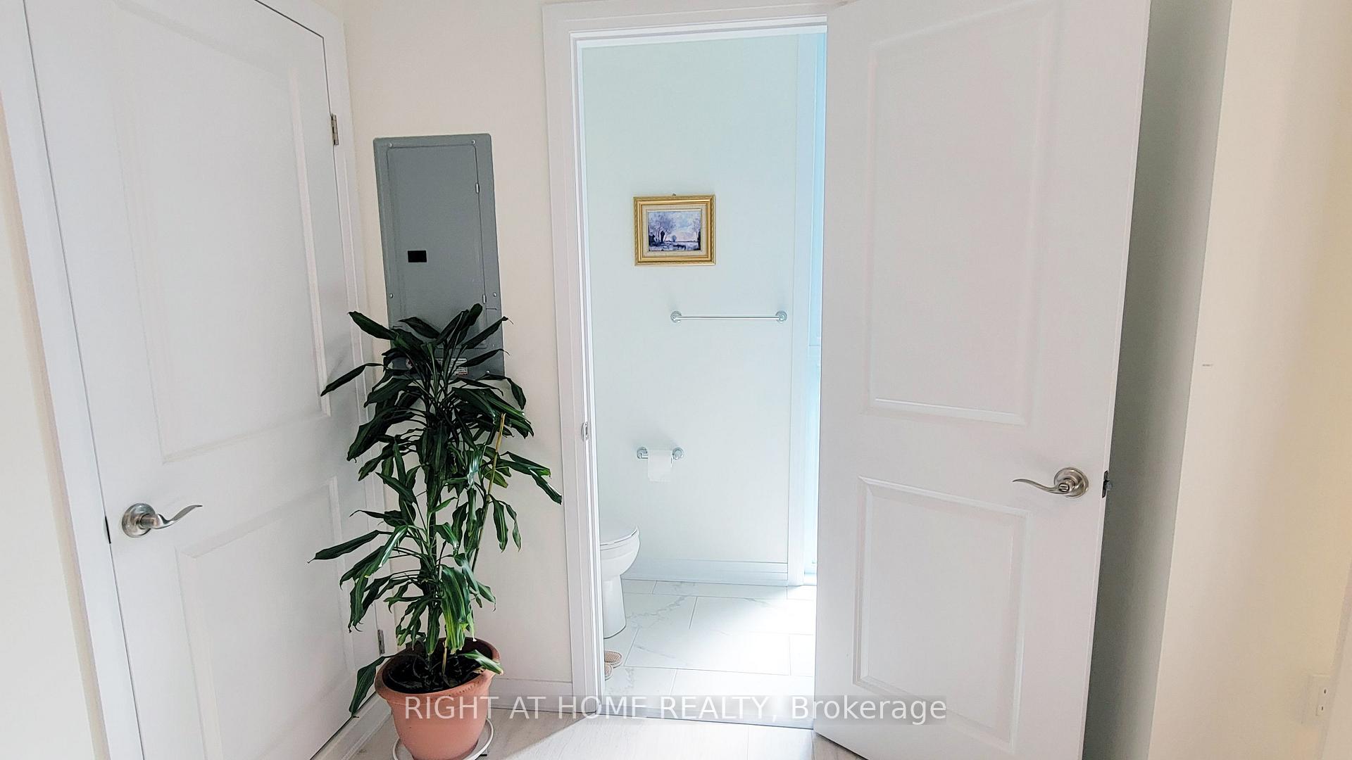 Photo 19 of Unit 12, 142 Foamflower Place, Waterloo, Columbia Forest/Clair Hills — HOMEH