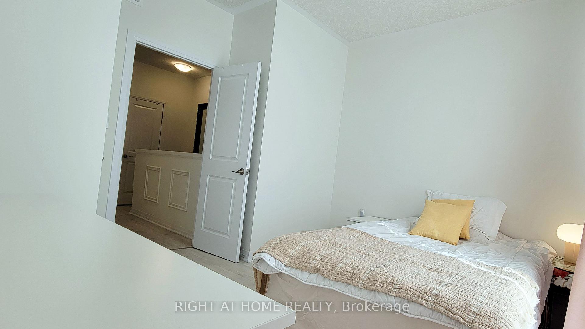 Photo 37 of Unit 12, 142 Foamflower Place, Waterloo, Columbia Forest/Clair Hills — HOMEH