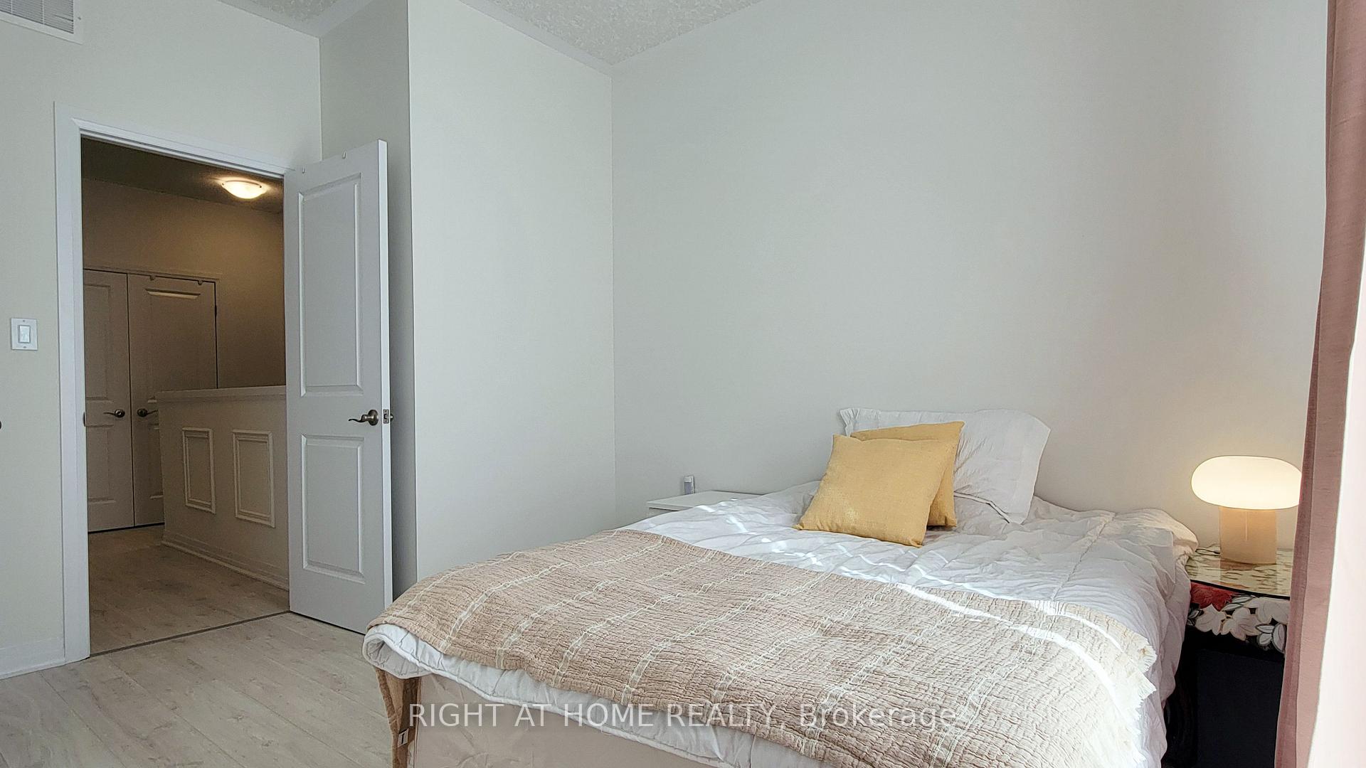 Photo 44 of Unit 12, 142 Foamflower Place, Waterloo, Columbia Forest/Clair Hills — HOMEH