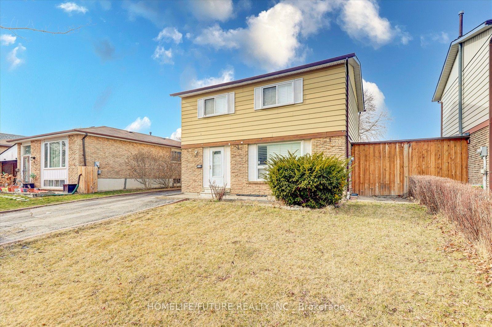 Photo 3 of Unit Bsmt, 97 Dunsfold Drive, Scarborough, Malvern — HOMEH
