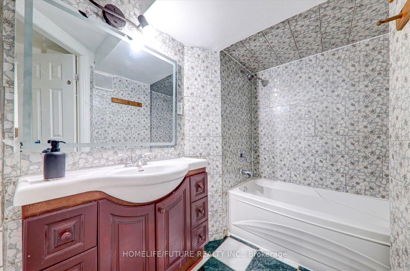 Photo 14 of Unit Bsmt, 97 Dunsfold Drive, Scarborough, Malvern — HOMEH