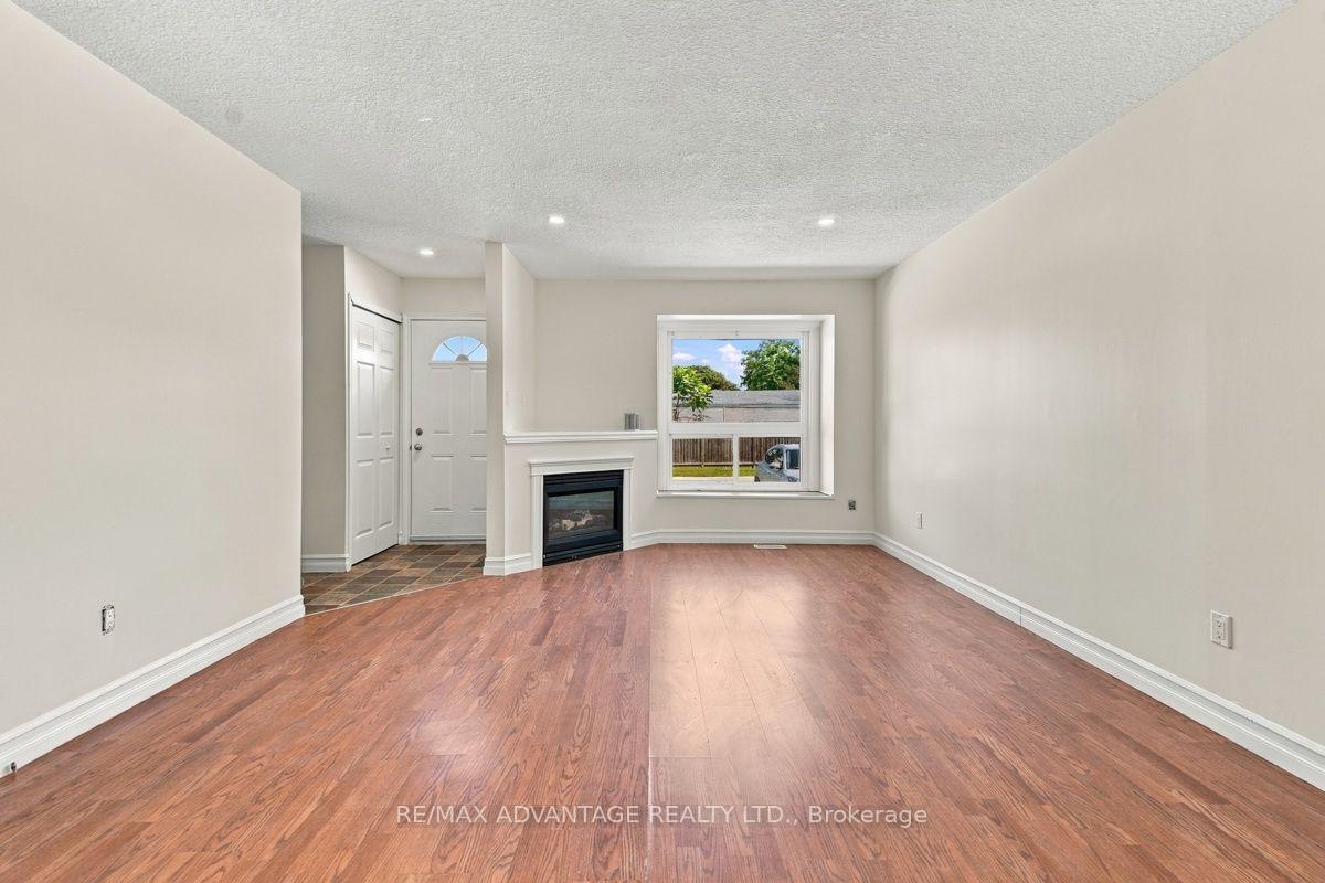 Photo 11 of Unit 5, 577 Third Street, London, East H — HOMEH