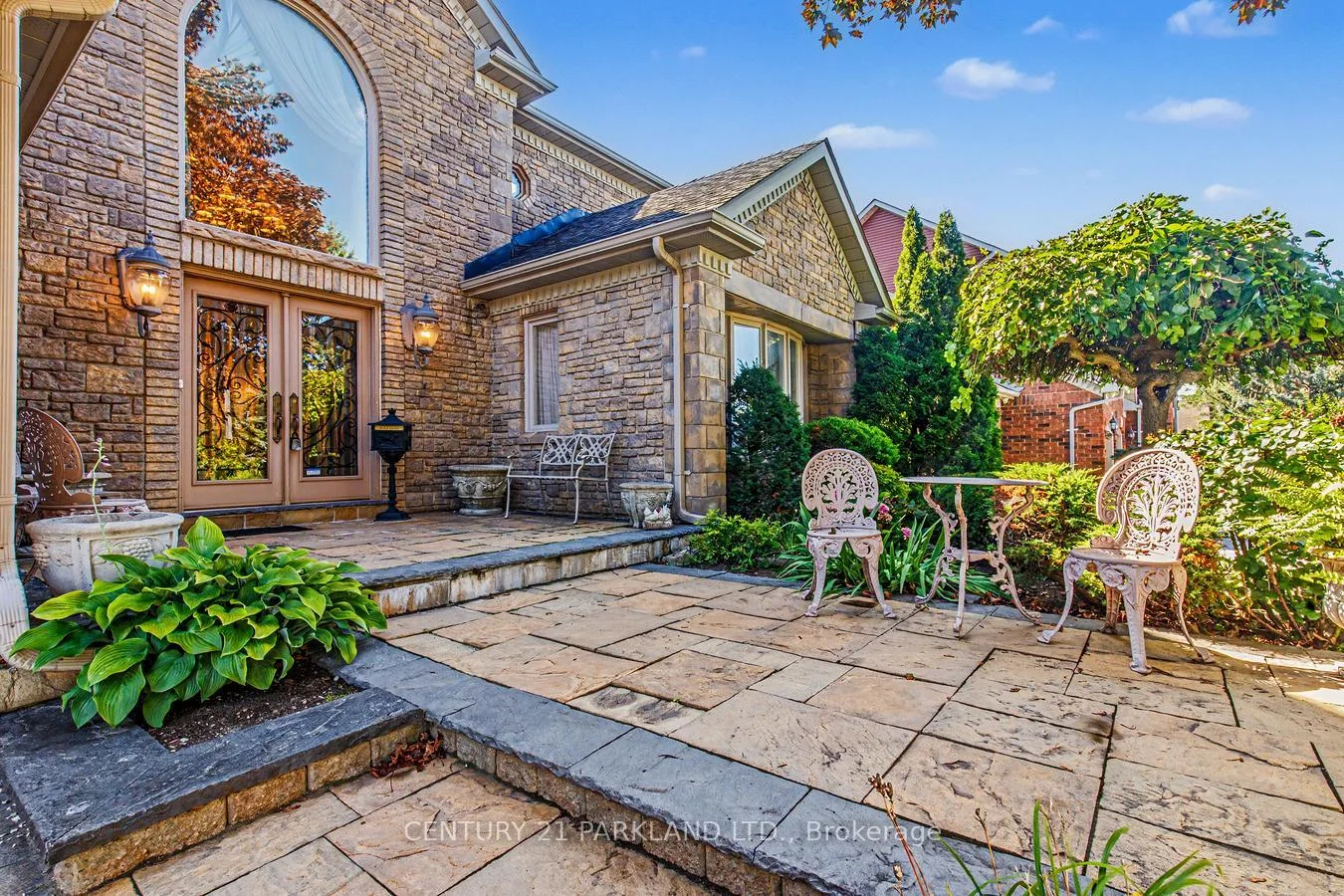 Photo 4 of 80 Glenayr Road, Richmond Hill, Bayview Hill — HOMEH