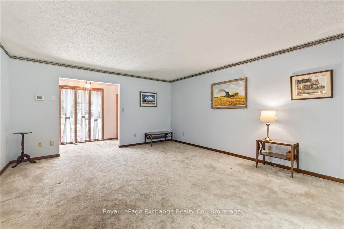 Photo 5 of 26 Dawson Drive, Kincardine — HOMEH