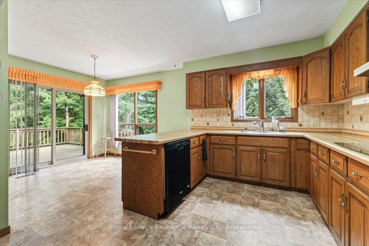 Photo 8 of 26 Dawson Drive, Kincardine — HOMEH