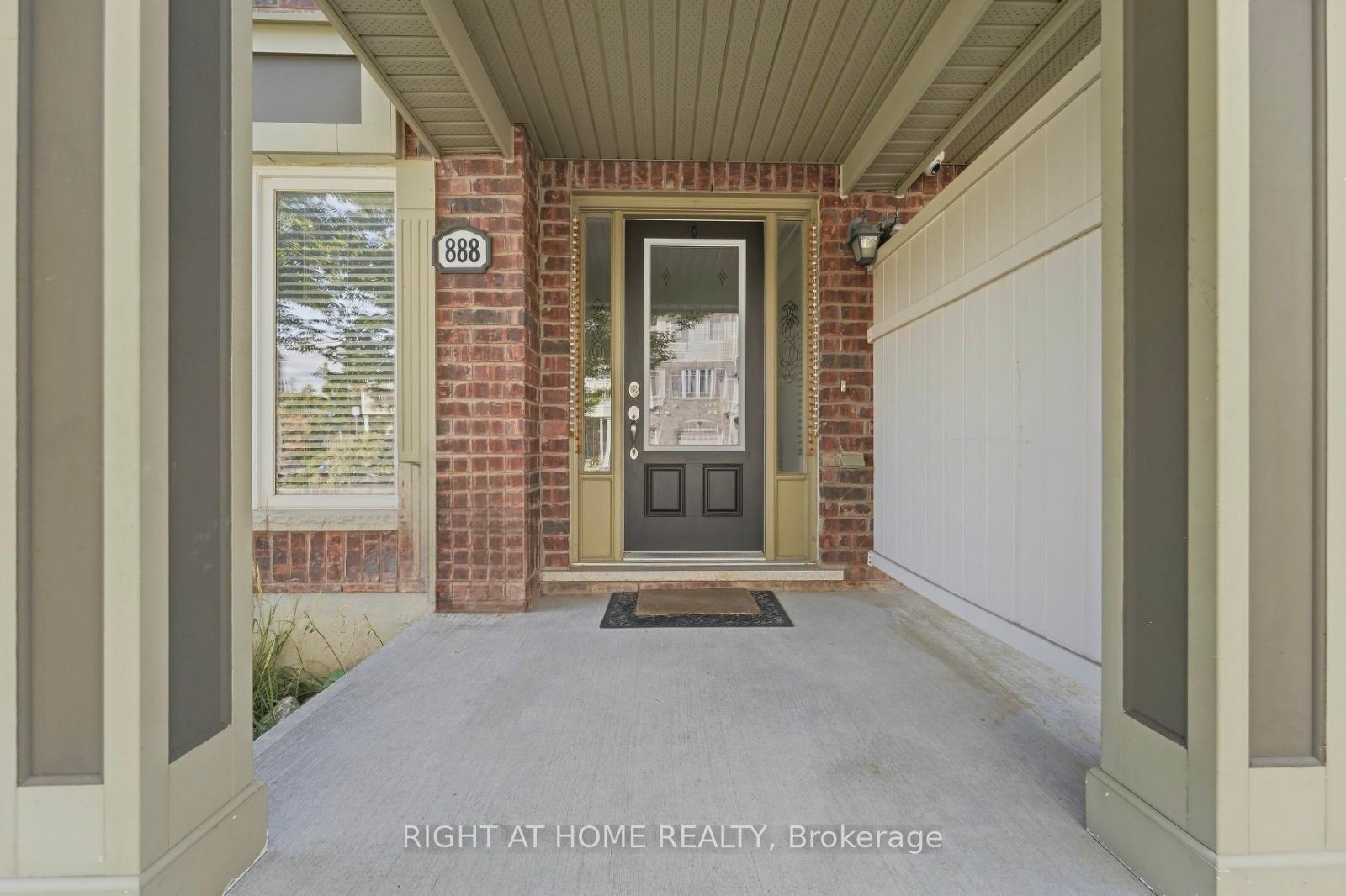 Photo 6 of 888 Jempson Path, Milton, Harrison — HOMEH