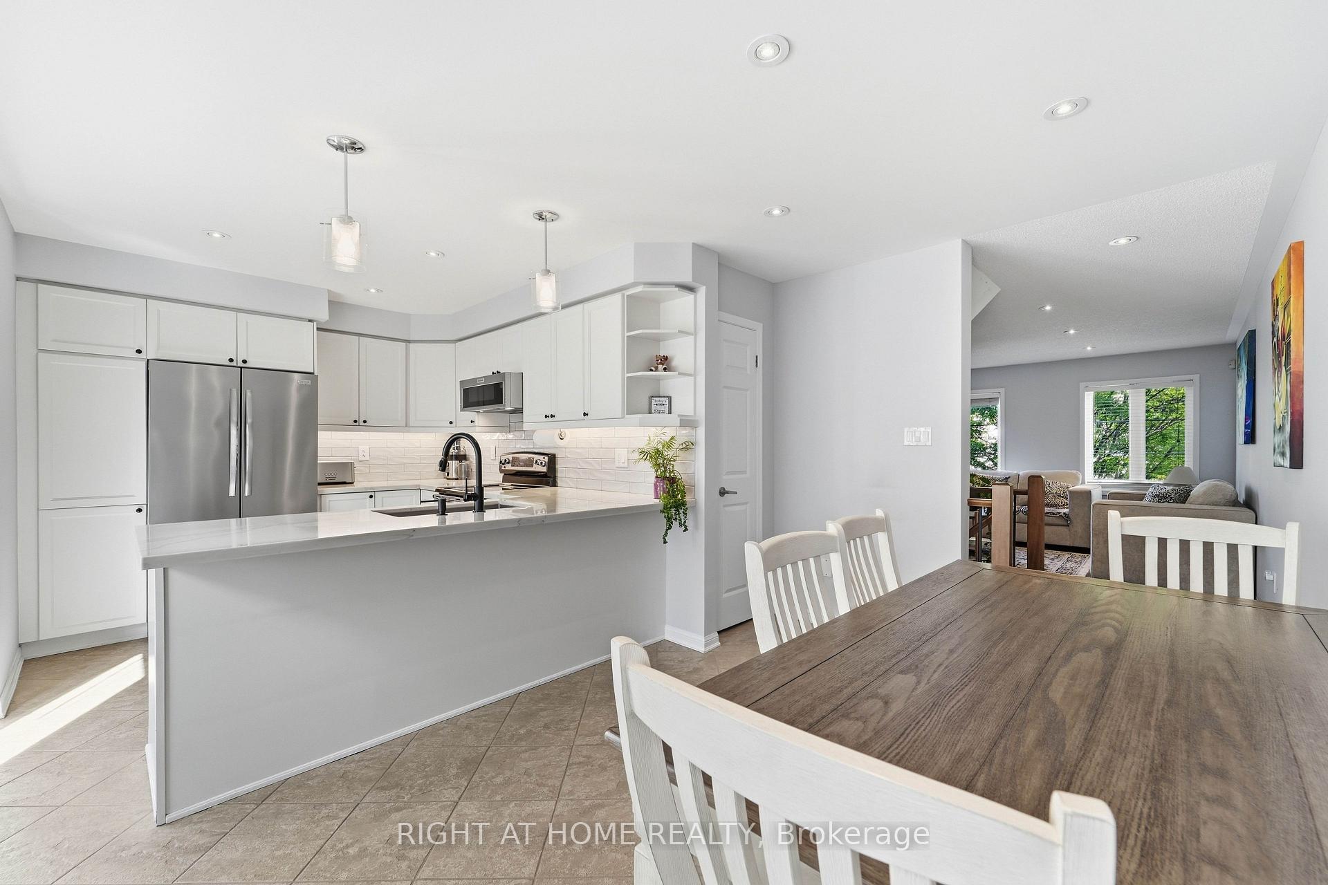 Photo 13 of 888 Jempson Path, Milton, Harrison — HOMEH