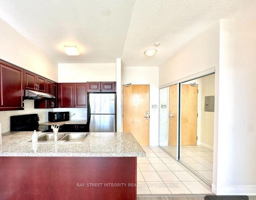 Photo 3 of Unit PH02, 7373 Kennedy Road, Markham, Milliken Mills West — HOMEH