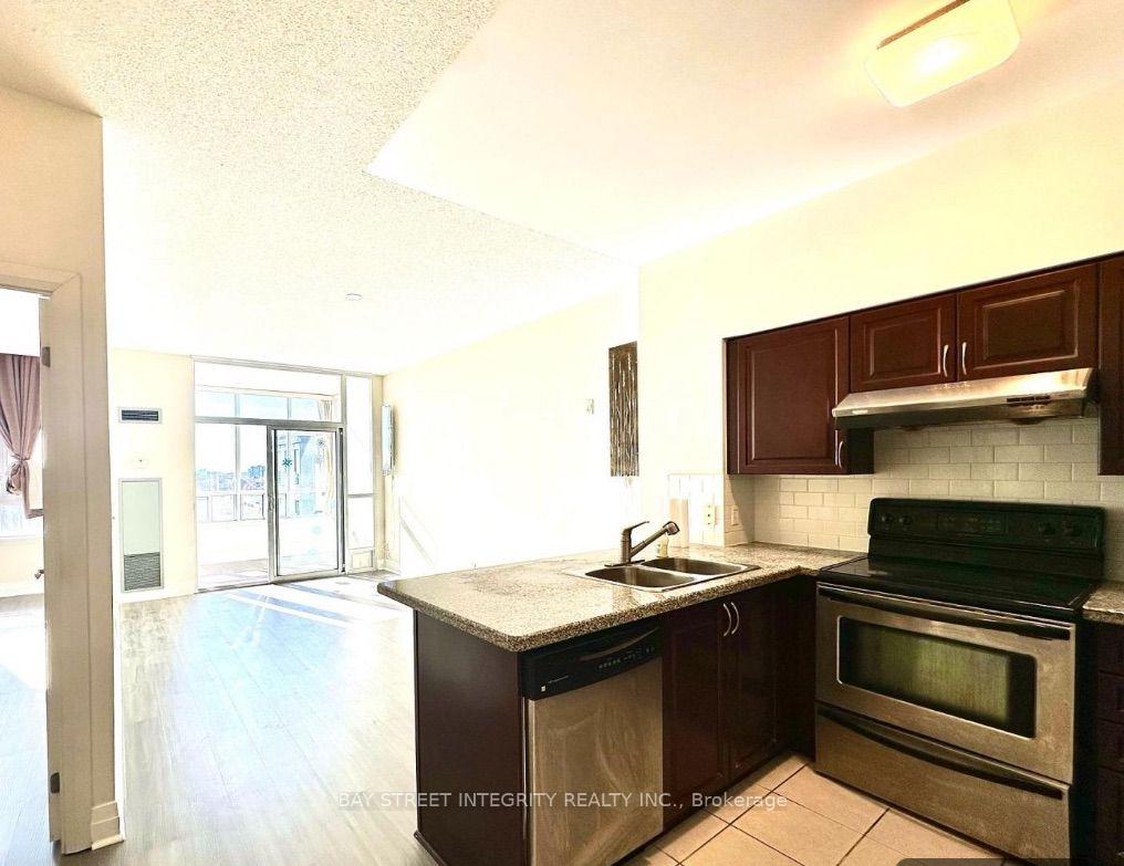 Photo 8 of Unit PH02, 7373 Kennedy Road, Markham, Milliken Mills West — HOMEH