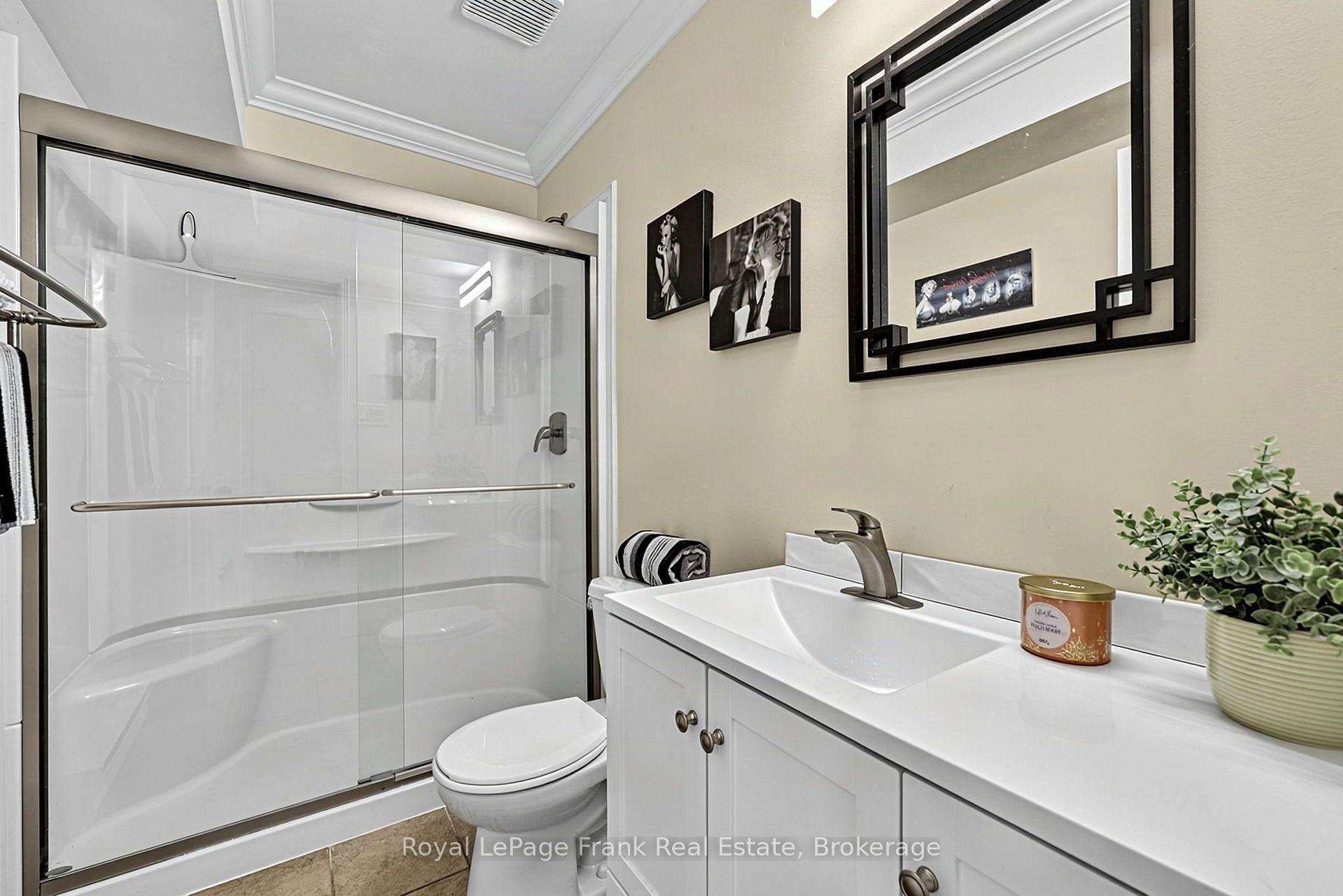 Photo 16 of Unit 21, 21 Laguna Parkway, Ramara, Brechin — HOMEH