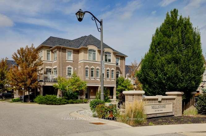 Photo 2 of 2435 Greenwich Drive, Oakville, Westmount — HOMEH