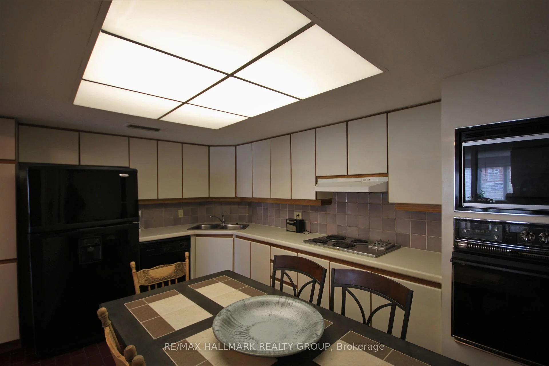 Photo 53 of Unit 77, 263 Botanica Private, Ottawa, Civic Hospital — HOMEH