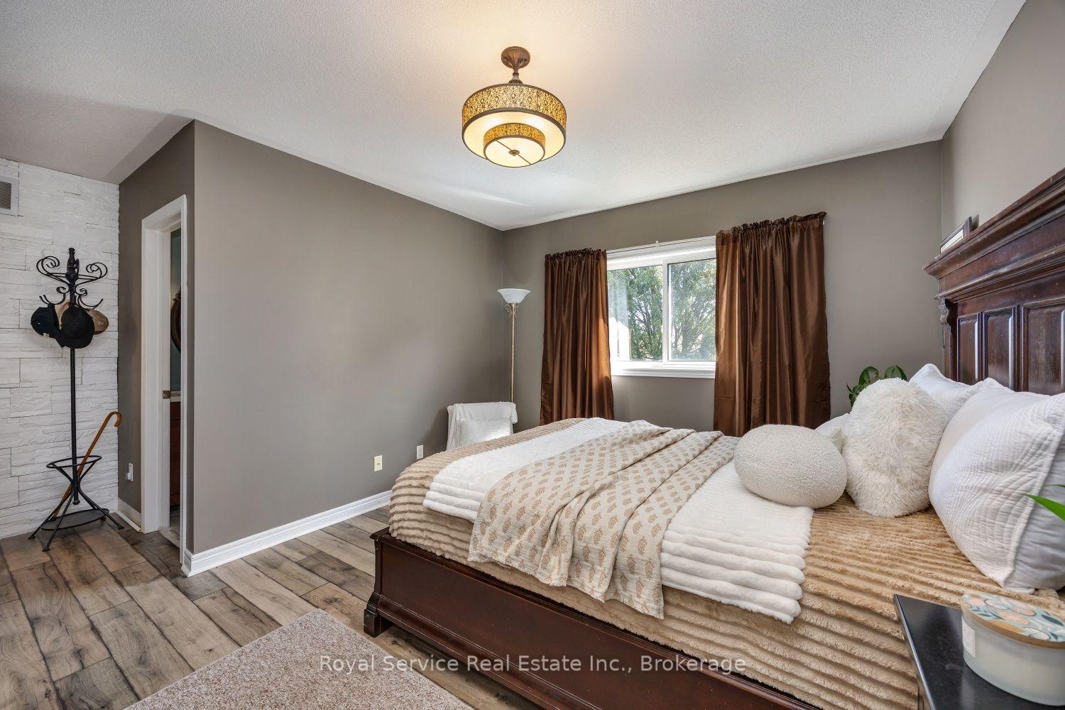 Photo 23 of 25 Huffman Avenue, Port Hope — HOMEH