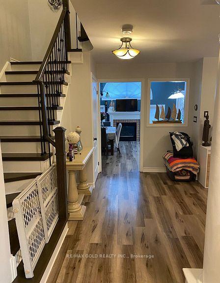 Photo 4 of 39 Fiddleneck Crescent, Brampton, Sandringham-Wellington — HOMEH
