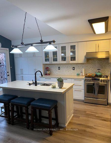 Photo 8 of 39 Fiddleneck Crescent, Brampton, Sandringham-Wellington — HOMEH