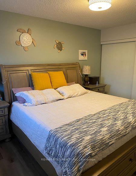Photo 18 of 39 Fiddleneck Crescent, Brampton, Sandringham-Wellington — HOMEH